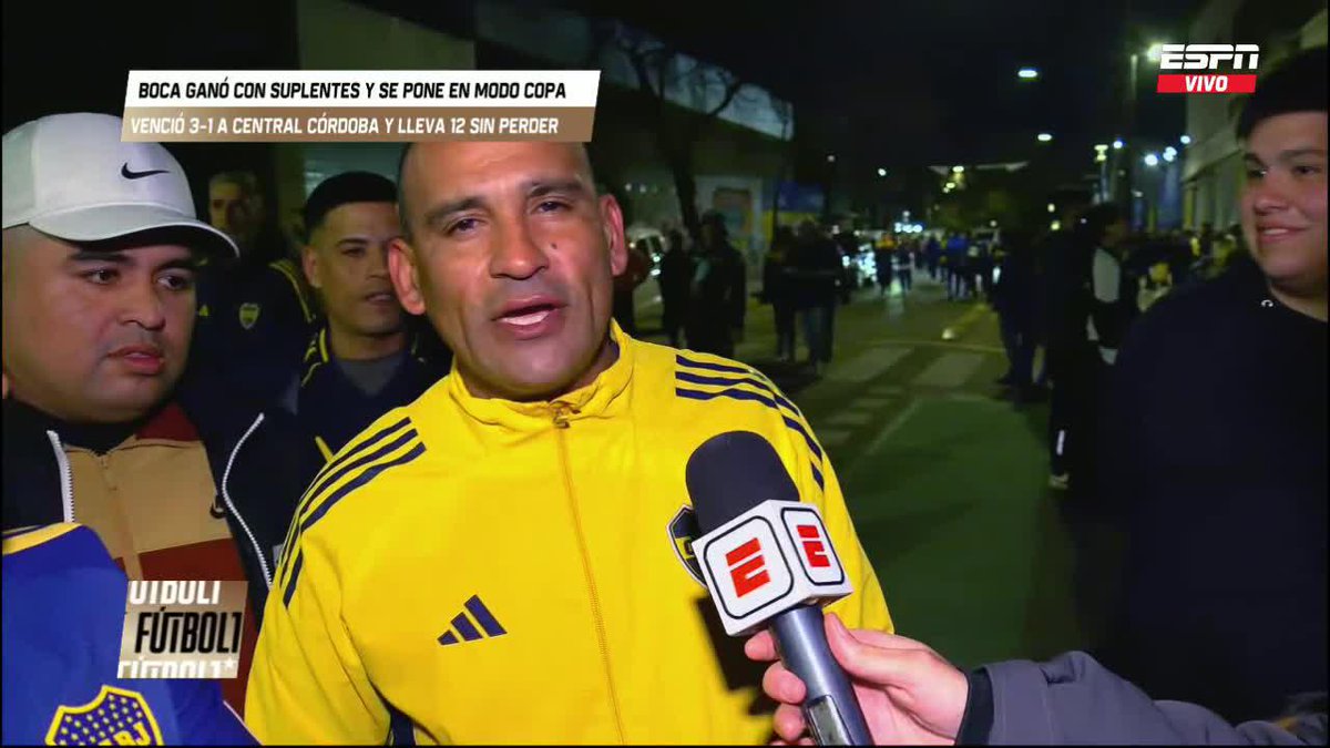 💙💛💙 El AGUANTE del padre y madre de LEO FLORES: 🗣️"VAMOS A DARLE LA ALEGRÍA A #BOCA". 🗣️"NO LE DES PELOTA A LOS ANTIBOCA, QUE LE DEN PARA ADELANTE".