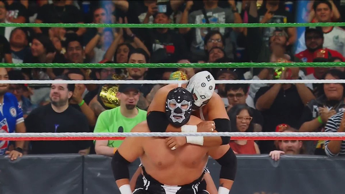 The Wagner Brothers are the NEW AAA World Tag Team Champions!! 🤩 WOW!