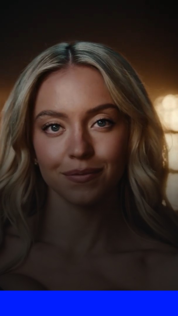 Sydney Sweeney accusée de “sexualiser le sport féminin” dans une publicité pour des paris sportifs