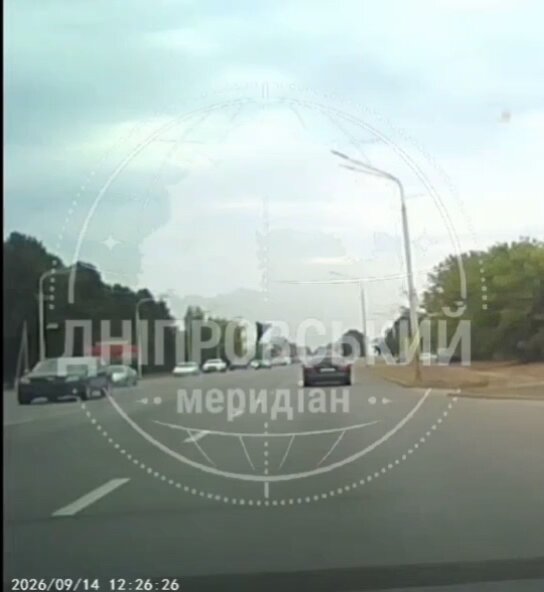 Pavlohrad, Dnipropetrovsk region. Absolute horror. The moment a russian Shahed strikes civilian cars. If this isn’t blatant terror, what is?