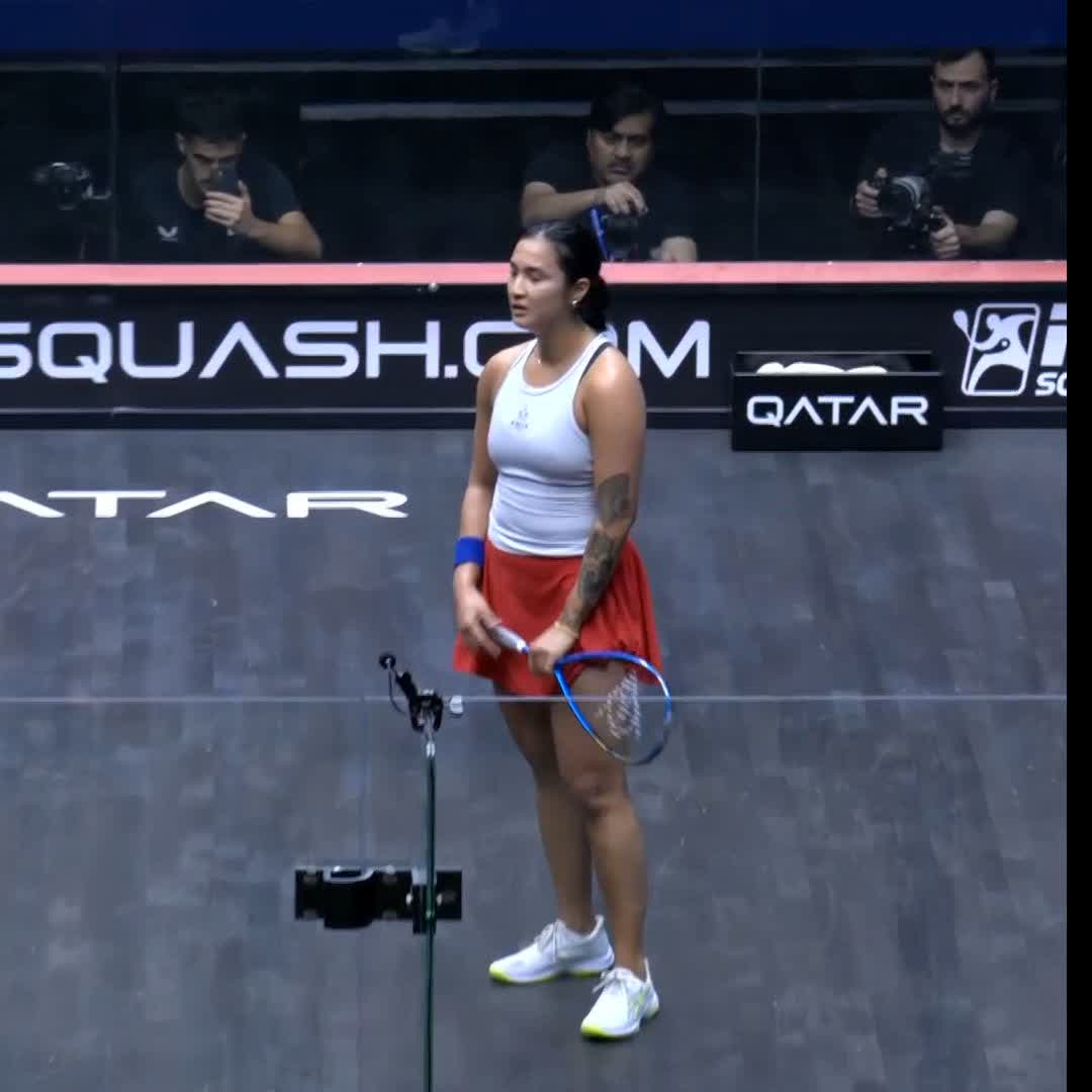 A huge upset in Doha! 🤯 World No.26 Rachel Arnold stuns 8x World Champion Nour ElSherbini in the biggest win of her career to date! 🔥