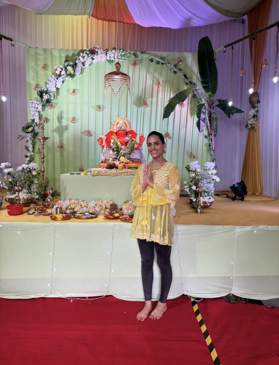 Bro for life ♥️🧿I’ve been tying rakhi to Bappa since my childhood and he has kept his promise ✊🏼 thank you bestie Bappa 🌺Happy Ganesh Chaturthi