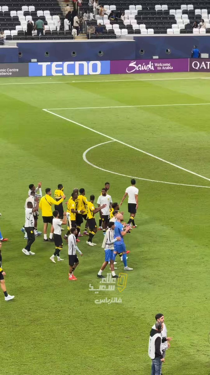 لاعبو الاتحاد يعتذرون لجماهيرهم بعد التعادل أمام الشمال القطري وعدم تحقيق الفوز 💛🐅 #الاتحاد_الشمال