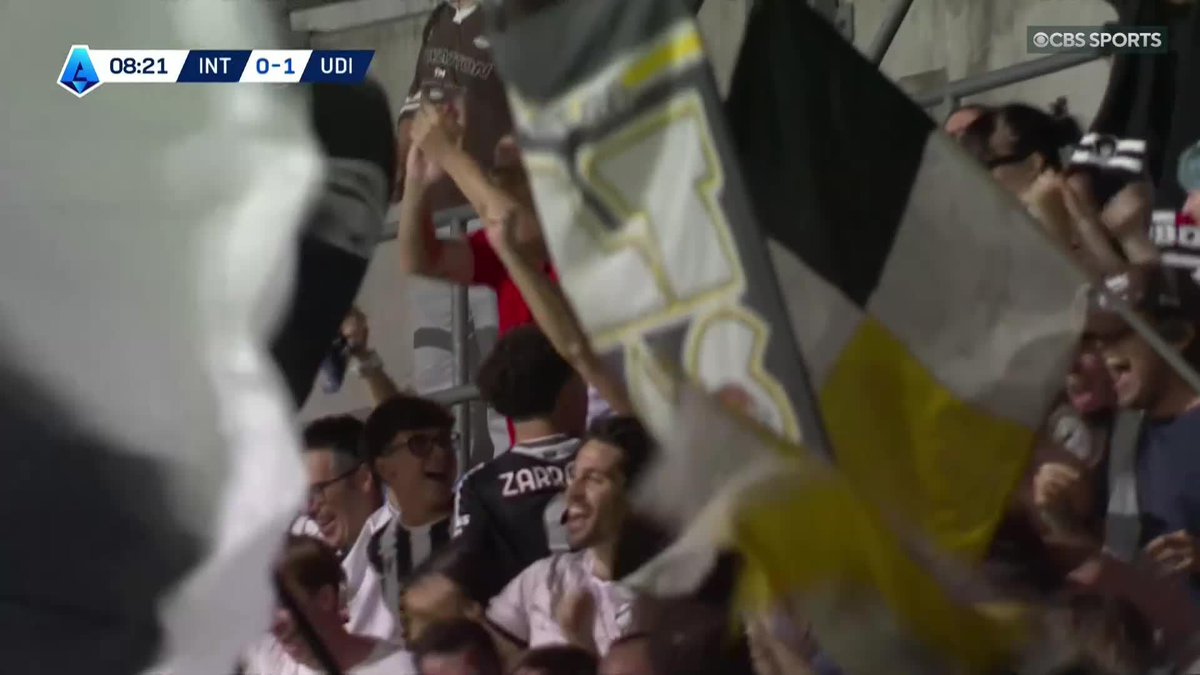 UDINESE LEAD AT SAN SIRO 🤯 James Abankwah scores his first-ever goal in Italian football to put Kosta Runjaić's side in front vs Inter 👏 Watch Serie A on Paramount+ 📺