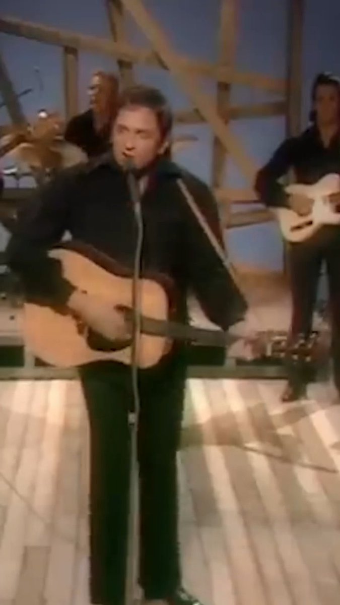 On this day in 1971, Johnny performed “I Walk The Line” Live in Denmark.