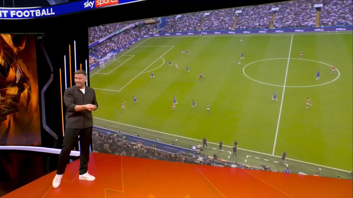 "And now he's doing it in the Premier League!" Rob Edwards discusses how Hull are playing to Ryan Giles' strengths ⚽️