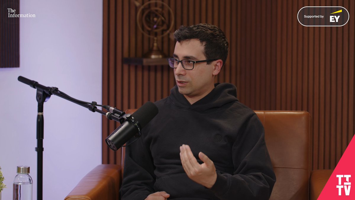 OpenAI Research Scientist Noam Brown had the most "feel the AGI" moment when he saw multiple agents working together, before the Hugging Face hack occured. 🚀 Watch the full episode of AI Deep Dive: