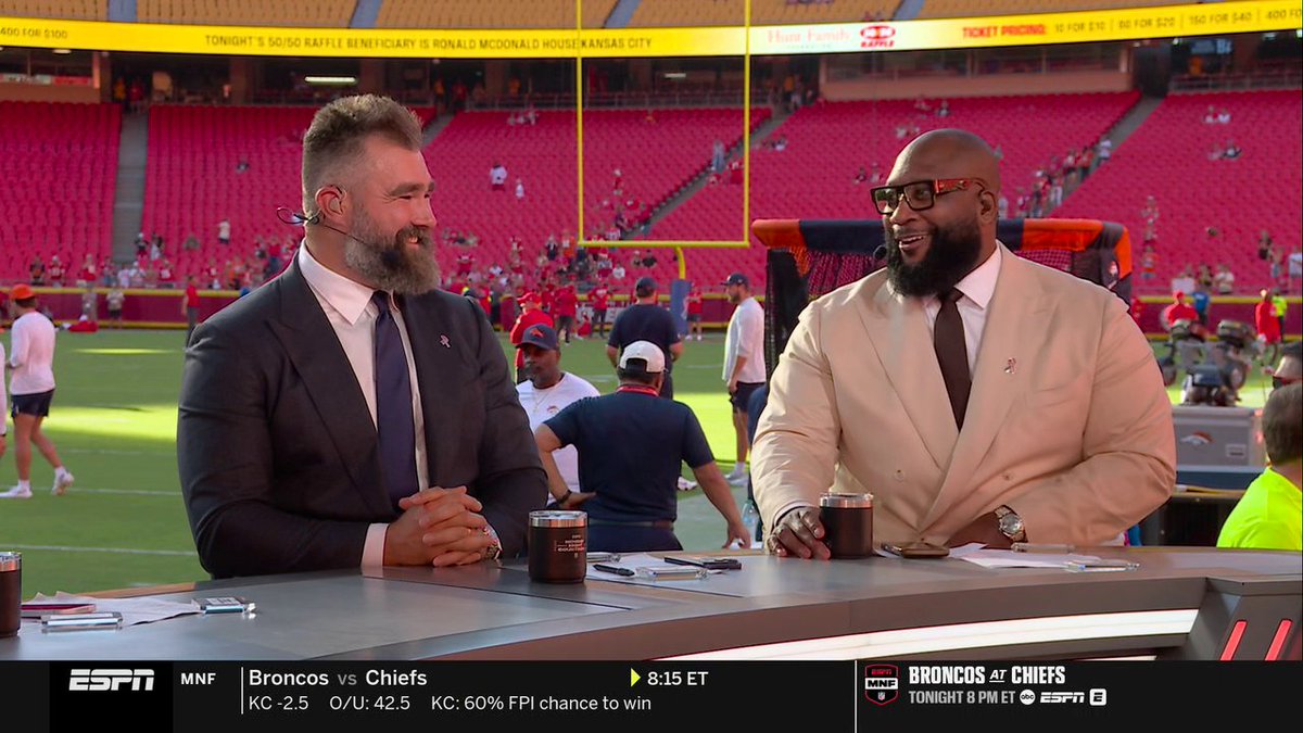 .Jason Kelce provides details from Travis Kelce and Taylor Swift's wedding 👀 💍