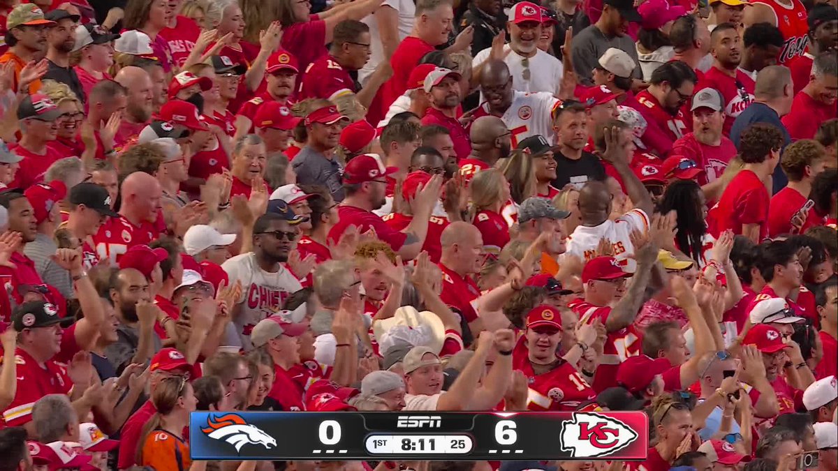 Patrick Mahomes with a rushing TD in his first game back from his torn ACL 😳