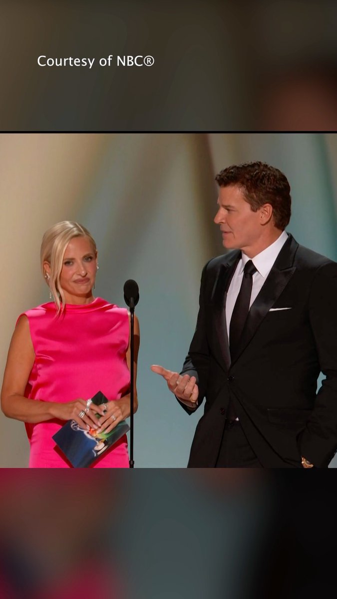 Sarah Michelle Gellar and David Boreanaz celebrate #BuffyTheVampireSlayer's dedicated fanbase at this year's #Emmys!