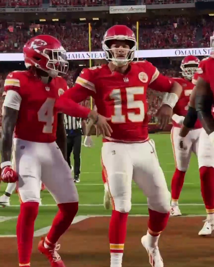 This angle of Patrick Mahomes' first TD back from injury 🔥