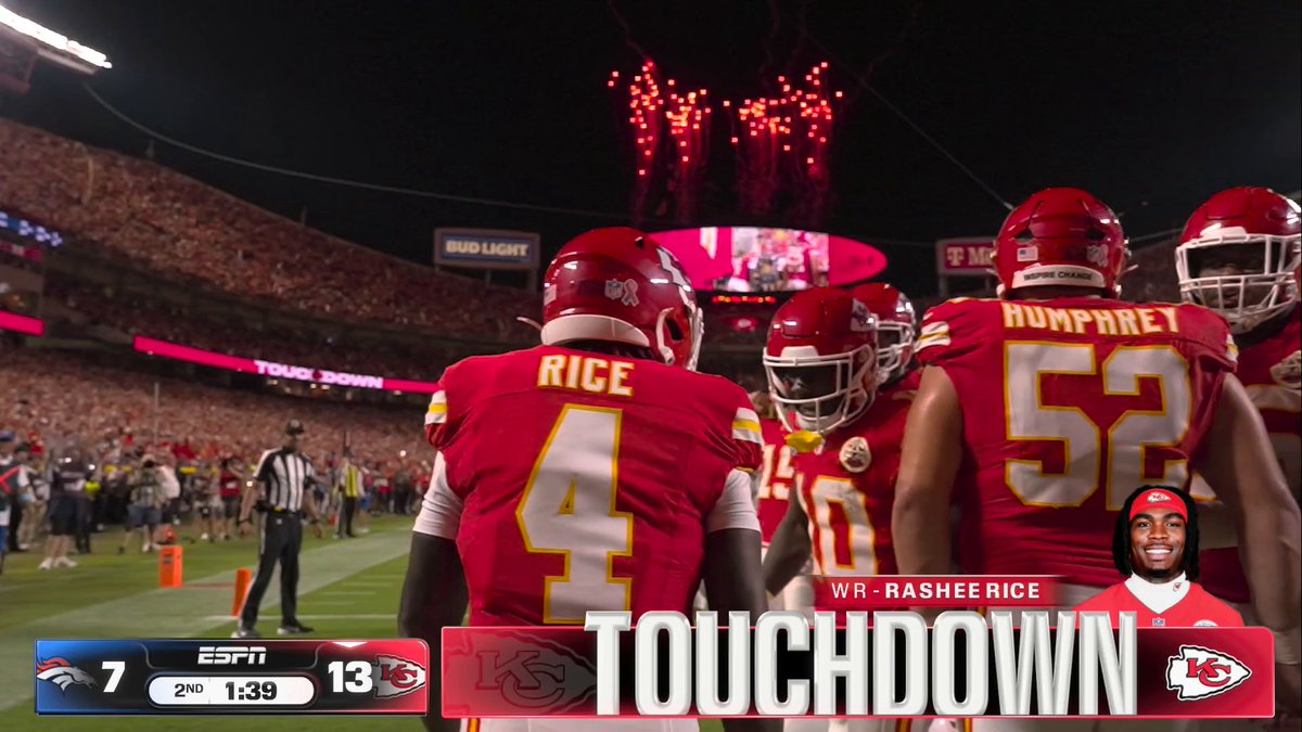 Rashee Rice helps the Chiefs re-take the lead! 🔥