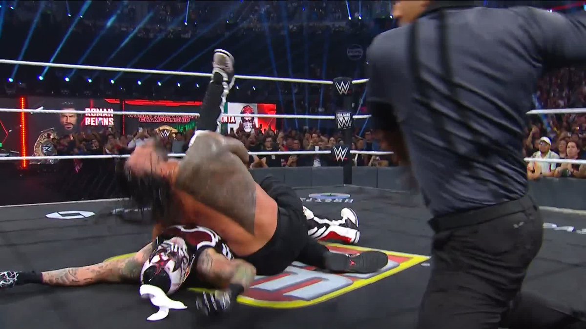 THIS MATCH 🤯 PENTA EL ZERO M | Roman Reigns