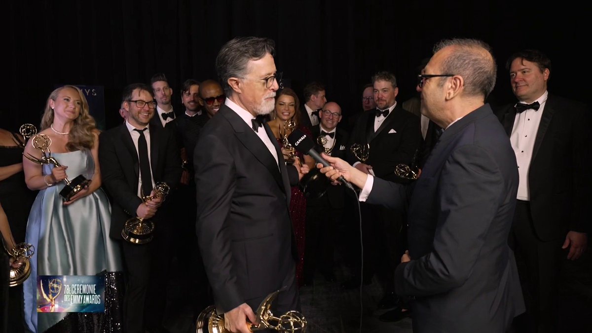 "Et en plus vous avez la Sécurité sociale, non ?" Stephen Colbert, dont le late show a été annulé aux États-Unis, bientôt sur CANAL+ ? 😅 #Emmys Didier Allouch