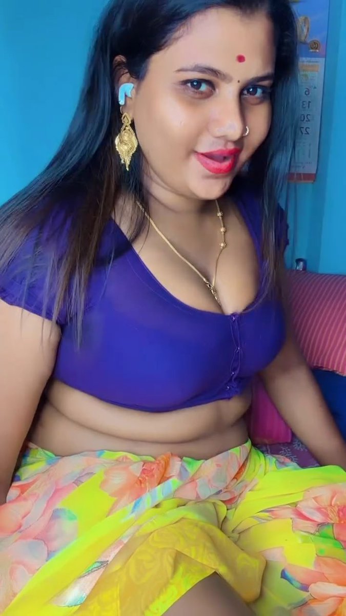 Divya DJ Antha shakes 🔥
