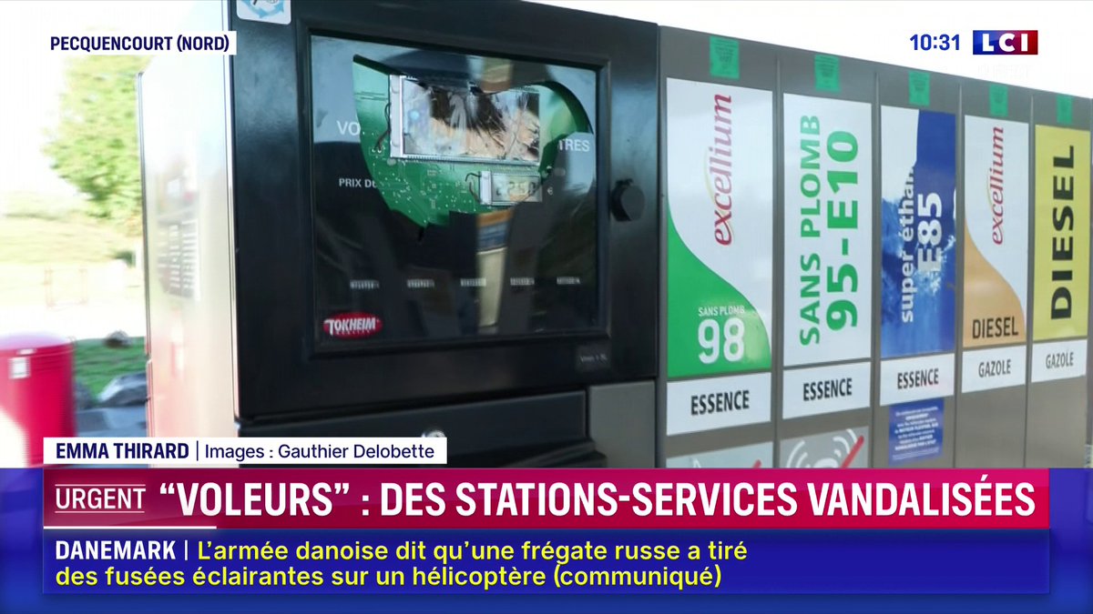 🇫🇷⛽️ FLASH | PRIX DES CARBURANTS : LA COLÈRE ÉCLATE, DES POMPES TAGUÉES « VOLEURS » DANS LE NORD À Pecquencourt, des pompes d’une station-service ont été vandalisées et recouvertes du mot « VOLEURS », alors que la flambée des prix à la pompe alimente la colère des automobilistes.