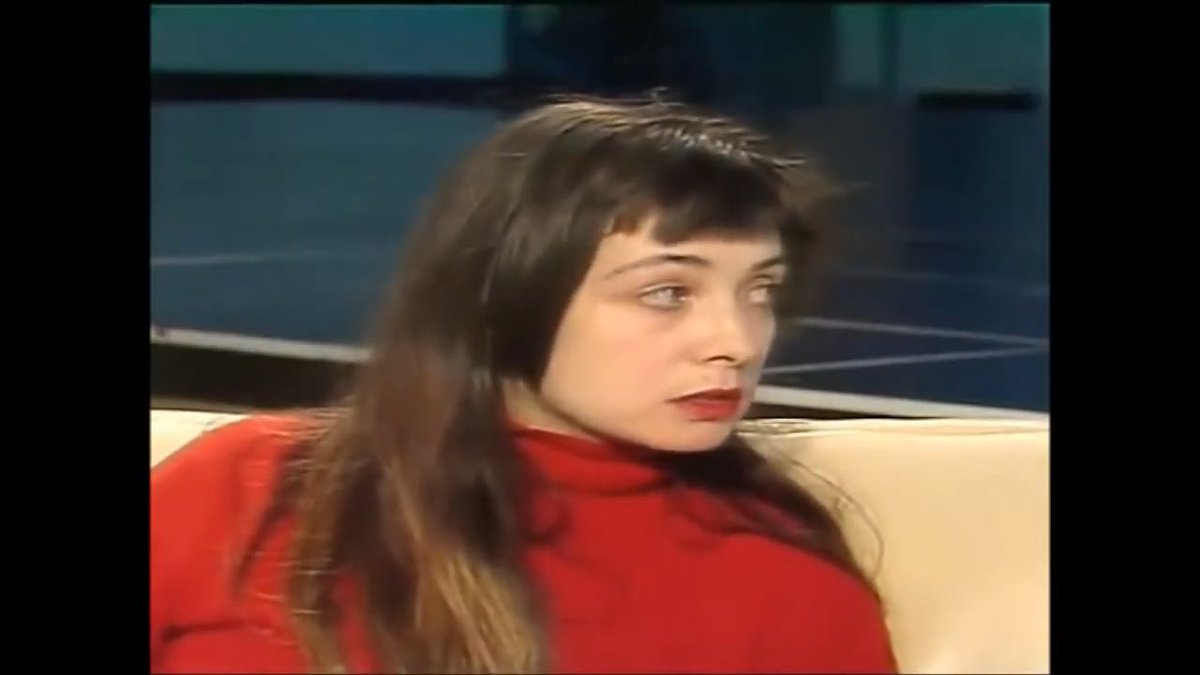 Décès de Catherine Ringer (68 ans), chanteuse des Rita Mistouko. Cette séquence avec Serge Gainsbourg (en 1986) reste absolument mythique. #RIPCatherineRinger