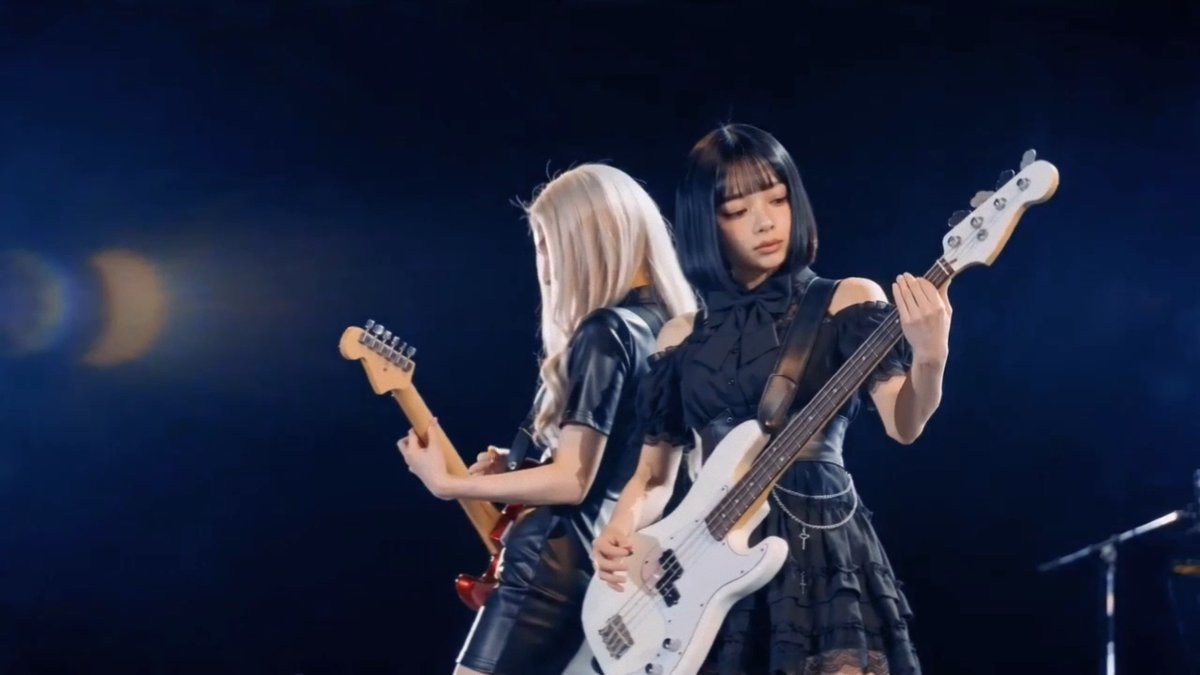 ■HALS 『Nameless Path』/ Full LIVE映像 みんな可愛いけど多分一番モテるのは3:05の子😊 Vo. Suzu / Gt. Aoi / Ba. Momo / Dr. Rei Video: Seedance2.0&2.5 / Hotgen Video V5 Pro Music: suno --------------------------------------------------- こちらの動画は@SousakuAIで作成しています😆 Seedance2.5の意図しないセンシティブ判定によるNGもSousakuAIならHotgen(制限緩和モデル)があるので安心して作れました😀 初月40%OFFやログインキャンペーンもやってるのでご興味あれば↓リンクからご登録どうぞ!一旦無料アカ作ってキャンペーンクレジット稼ぐのもアリですね♪