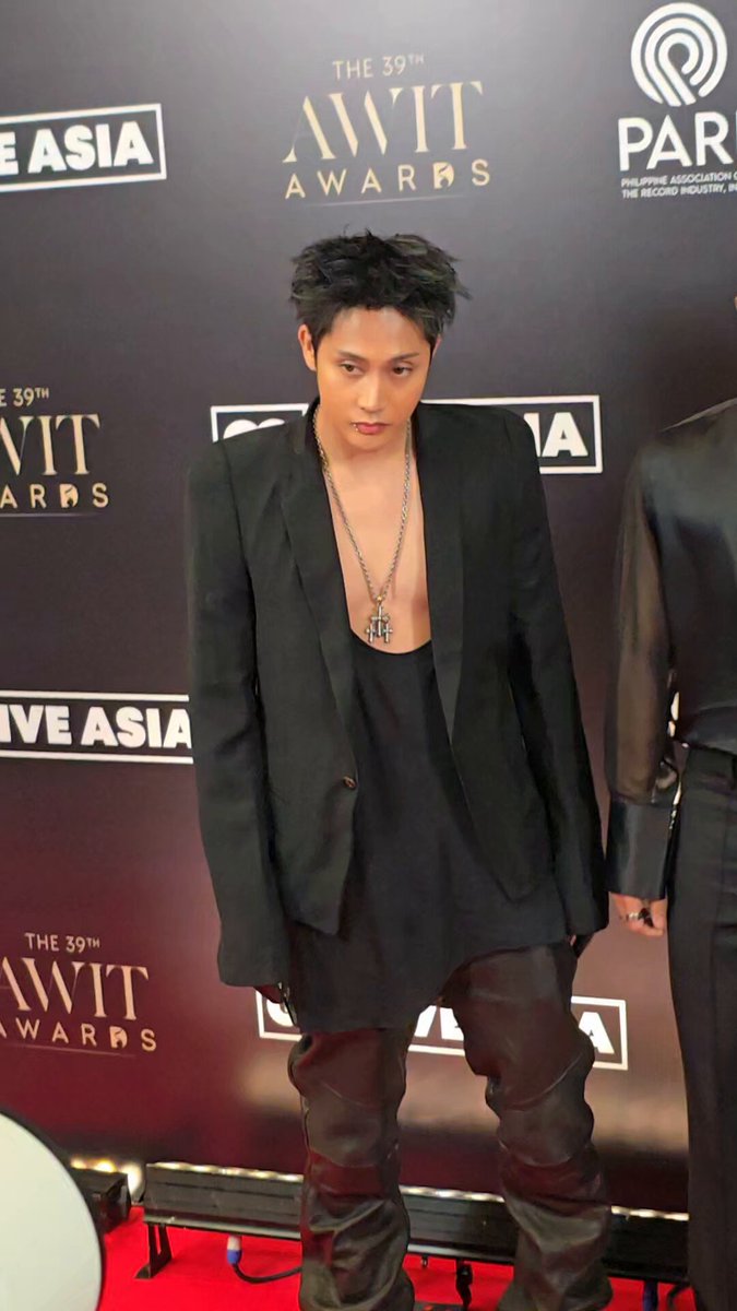 SB19 on the Awit Awards red carpet is a whole mood.