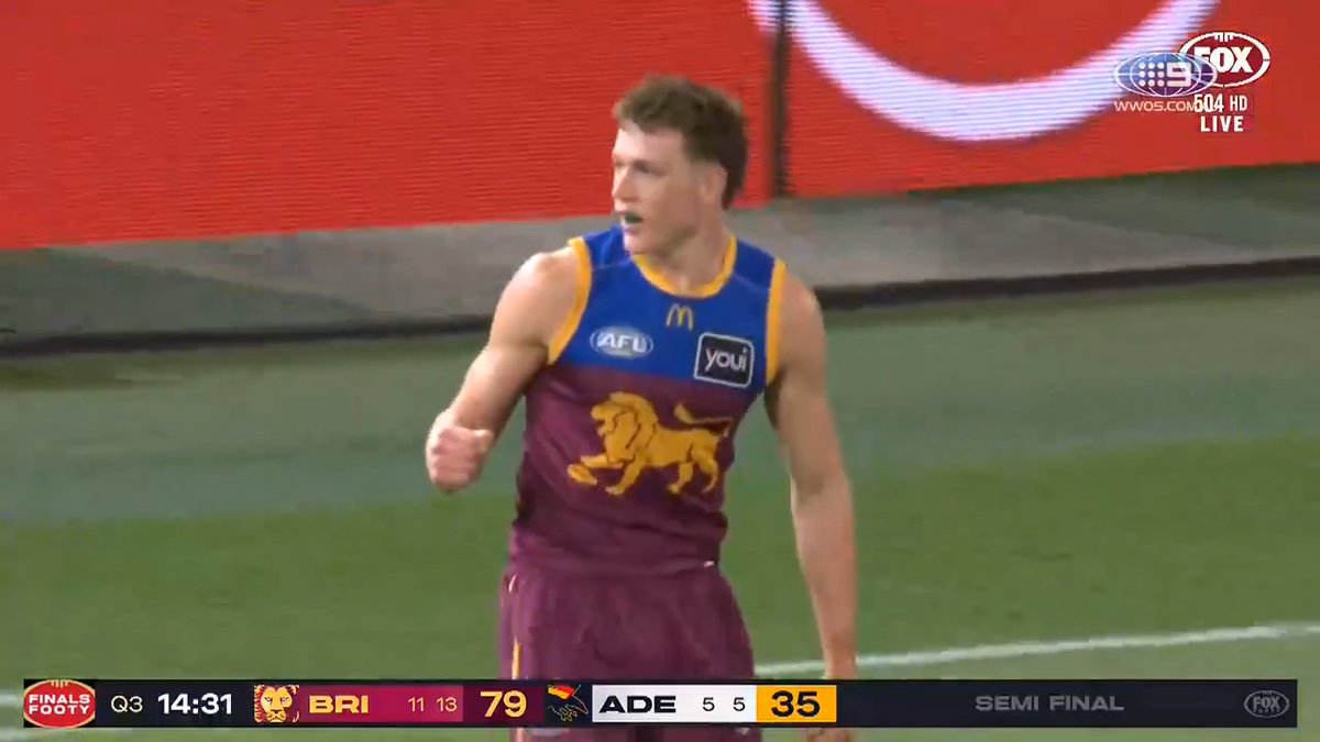 "Really? That seems way unders!" Hirdy couldn't believe the news Logan Morris has re-signed with the Lions for close to a million dollars a year despite offers of more than $1.5m from rivals. #9FootyClassified | Watch on 9 & 9Now 🖥️