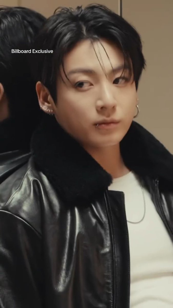 JUNGKOOK FOR CALVIN KLEIN (via billboard)