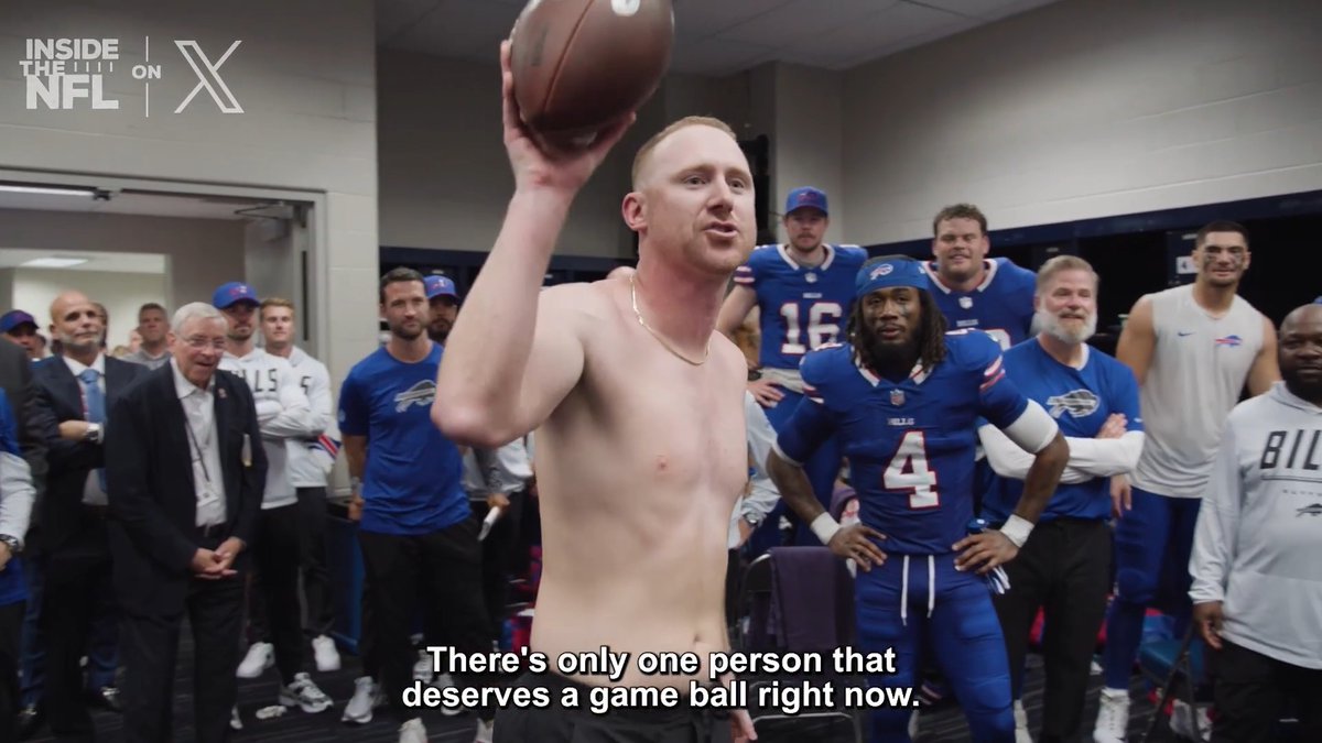 .Buffalo Bills HC Joe Brady had to take his shirt off for his first postgame victory speech 😂 Inside the NFL Week 1 Mic'd Up on X