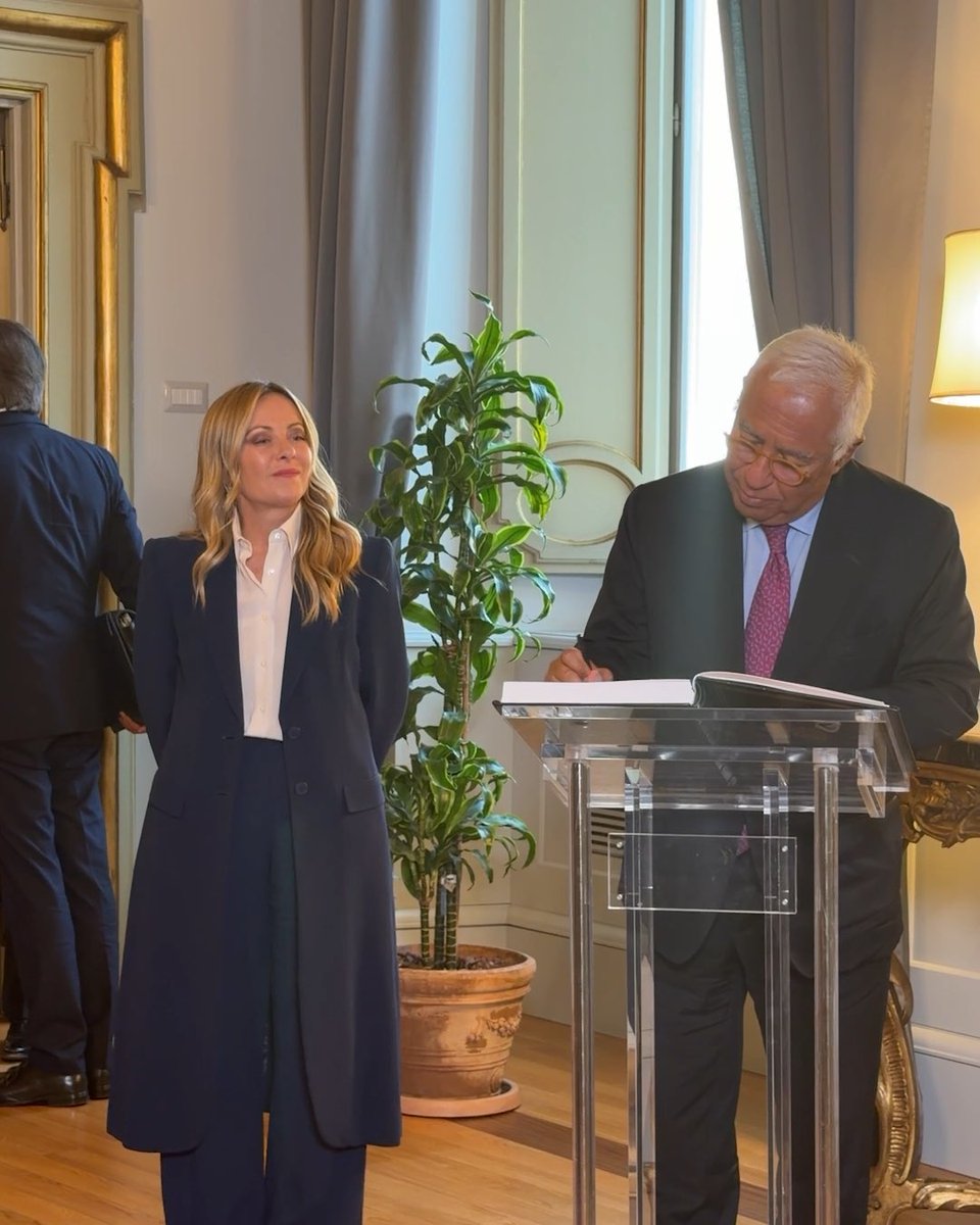 Dear Giorgia Meloni, thank you for the warm welcome and good exchange in Rome on my #TourdesCapitales. 🇮🇹 As we face a stark new geopolitical reality, unity matters now more than ever. It requires us to accelerate our work for a safe, prosperous and competitive Europe. Our next long-term budget for the period 2028 - 2034 cannot be business as usual and we need to reach agreement by the end of the year. We need a modernised budget focused on boosting our industry, supporting our innovators, protecting our citizens and strengthening our defence and security capabilities. We also discussed migration. This is a European issue that requires European solutions - that is why we will have a thorough debate at our October #EUCO. Bello essere in Italia!