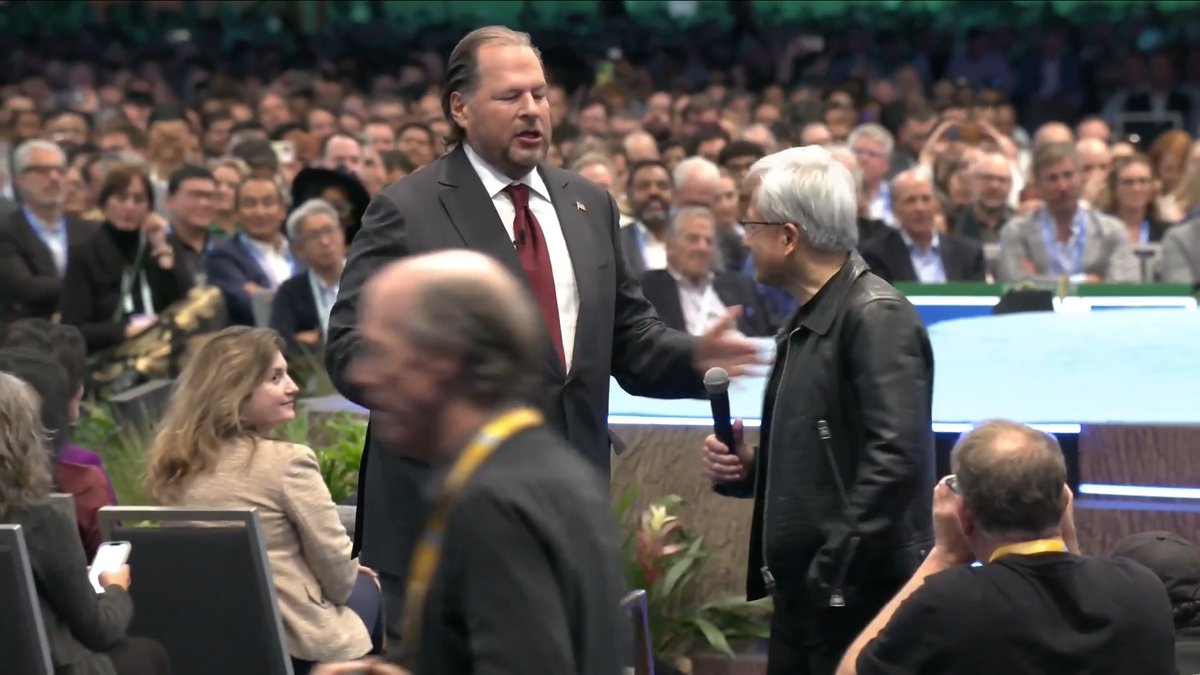 Live: Jensen Huang x Marc Benioff at Dreamforce Fresh off the debut of Koa — Salesforce’s first CRM reasoning model for Agentforce, built on @NVIDIA Nemotron