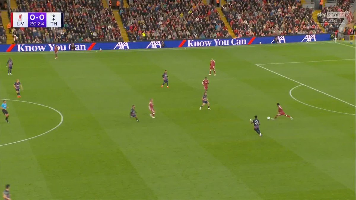 Pick that out!! 🇦🇷 Alexis Mac Allister hits a beauty into the roof of the net 🔴