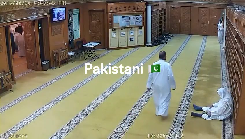 A Pakistani man blew himself into a mosque in Kuwait. 🔥 If this is true Pakistanis are not gonna get visa for arabs.