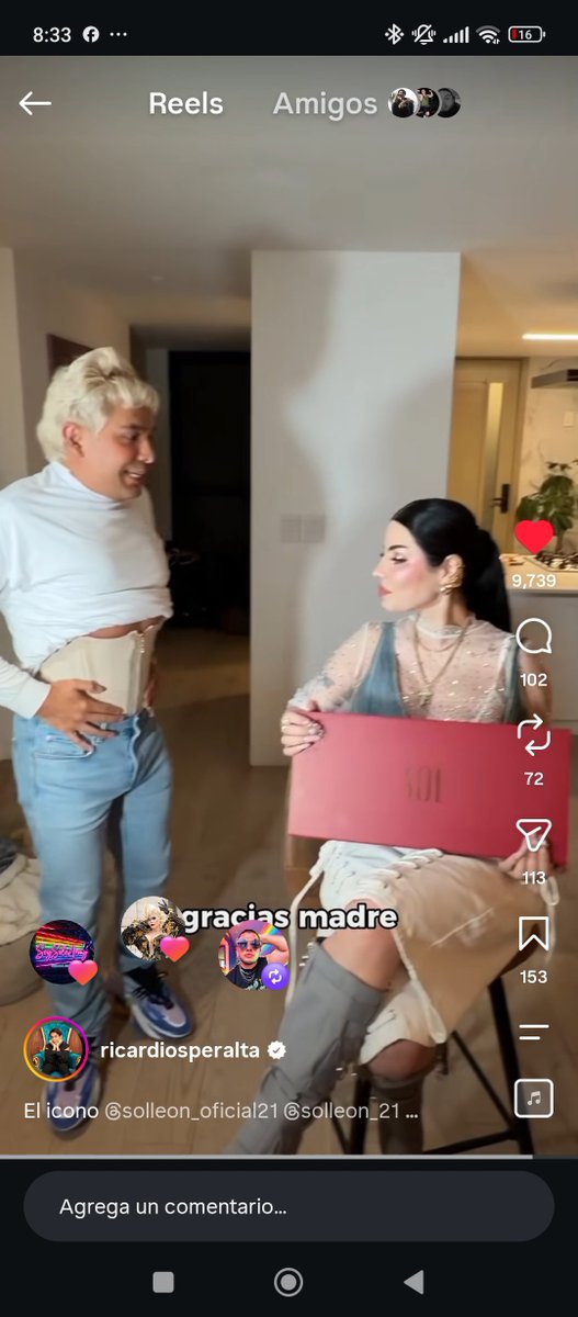 2 ganadoras de reality, acinturadas viendo se fijamente Así es ya Sol Leon le dió su bendición a La Más Poderosisíma para ser la próxima ganadora de La Mansion Vip #lamansiónvip #LaCasaDeLosFamososMéxico