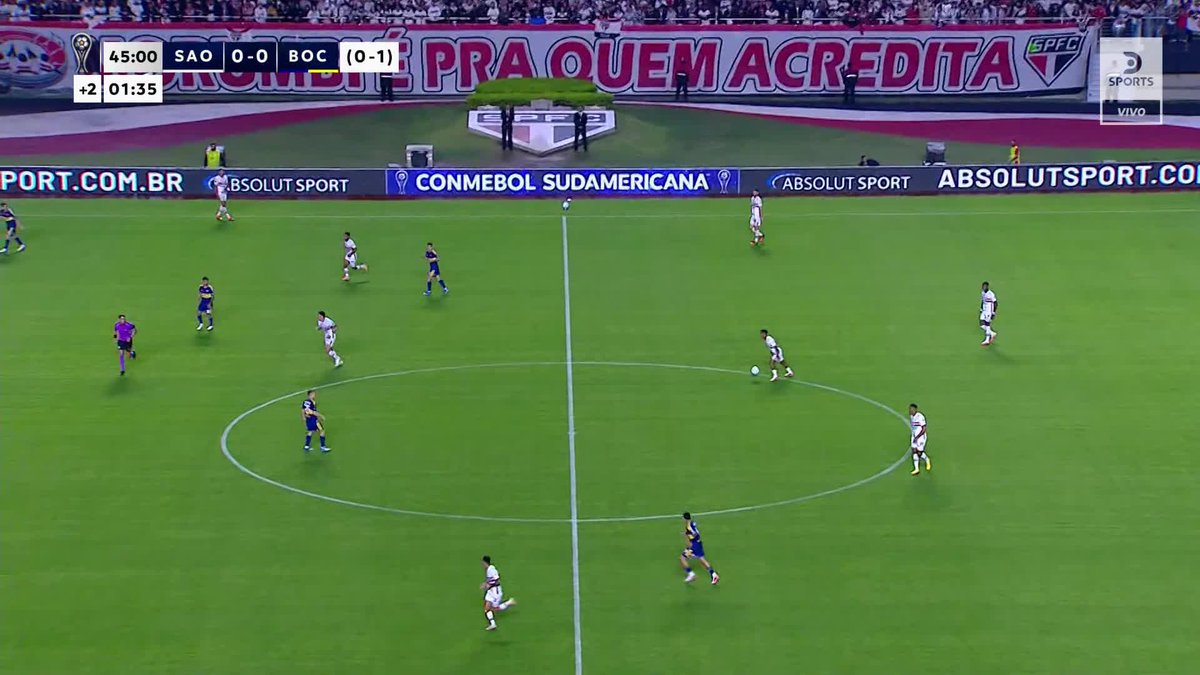 🔎Alan #Velasco se puso EN EL CAMINO de LEANDRO PAREDES. 😳