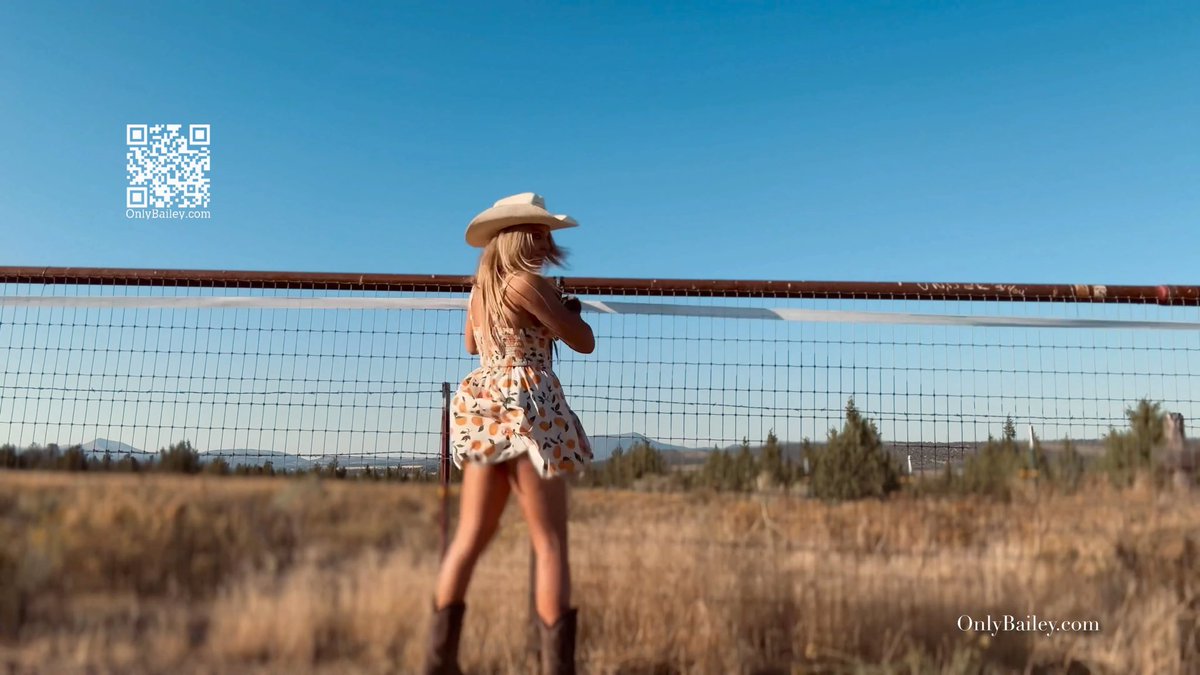 These fences aren’t going to fix themselves…good thing I make it look easy in my favorite sundress