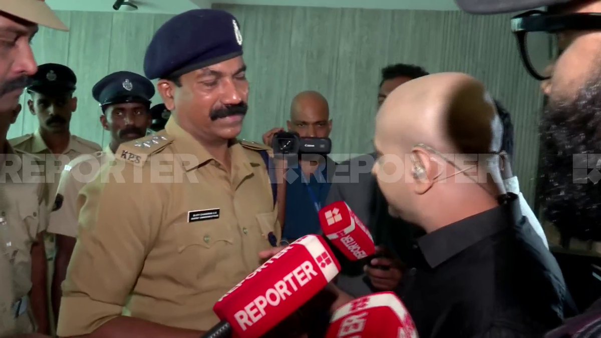 സാറിന് മനസ്സിലായില്ലേ, ഇതൊരു Journalistic Space ആണ്; Reporter TV Digital വിഭാഗത്തിൽ ജോലി ചെയ്തിരുന്ന Journalistകളെ എഴുന്നേൽപ്പിച്ചു വിട്ട് പൊലീസ് പരിശോധന #drarunkumar #ReporterDigital #ReporterTV #ReporterLive #KeralaPolice