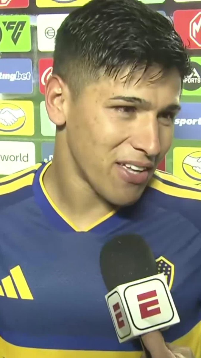 "UN PARTIDO ESPECIAL Y UN GOL ESPECIAL PARA MÍ." Lozano contó que le dedicó el gol que convirtió para Boca ante San Pablo a Juan Izquierdo, jugador uruguayo que falleció luego de sufrir un paro cardíaco jugando con la camiseta de Nacional en el Morumbí en 2024.