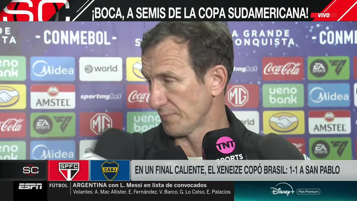 "ESPERO QUE EL PRÓXIMO PARTIDO HAGA GOLES..." La buena onda del Vasco Arruabarrena con sus jugadores se nota hasta en la zona mixta. 📺 ESPN en el Plan Premium de #DisneyPlus