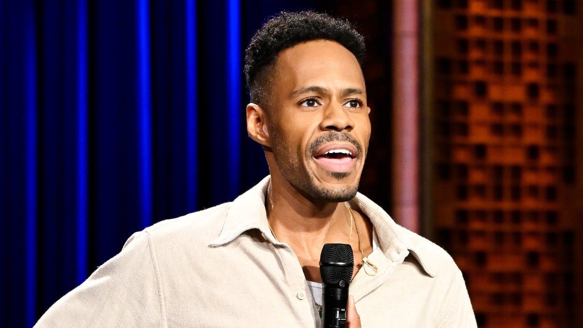 .@jayjurden didn’t know what to think of Dwayne Johnson when he watched WWE as a kid 😭 #FallonTonight #StandUp