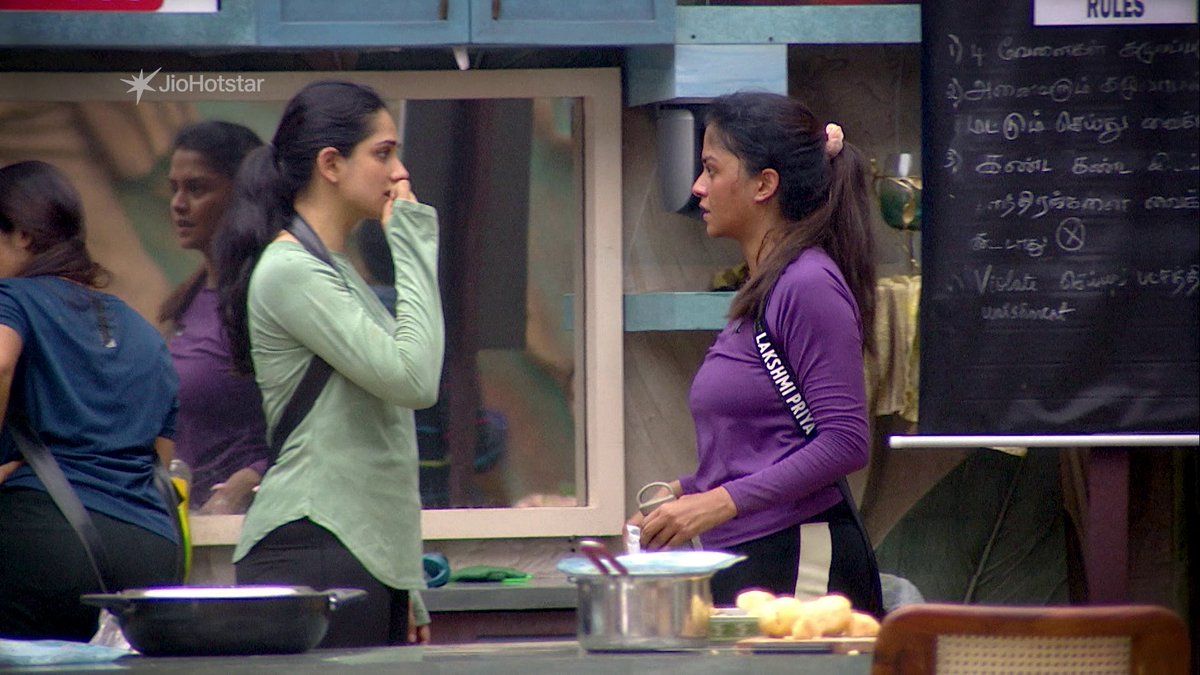 Lakshmi Priya vs Anandhi 😱 Bigg Boss Tamil Season 10 streaming 24x7 only on #JioHotstar #BiggBossTamilSeason10 #CarniVizha #BiggBossSeason10Tamil #BiggBoss10 #BiggBossSeason10 #VijaySethupathi #BiggBossTamil #BB10 #JioHotstarTamil