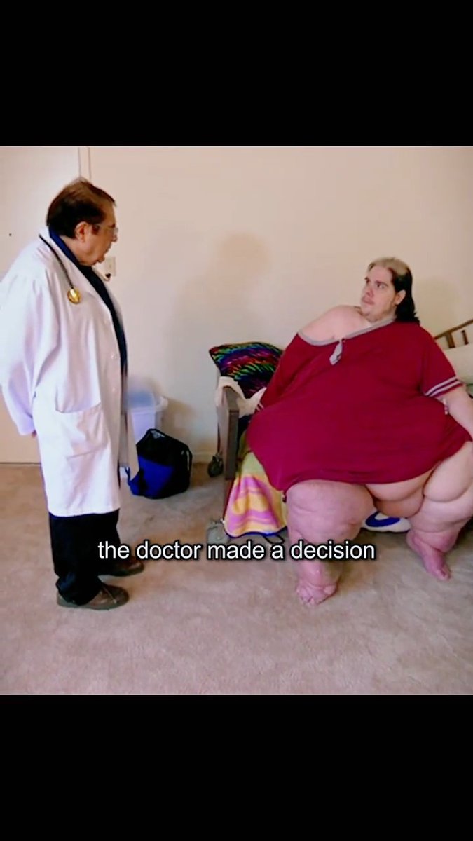 Steven weighs over 600 pounds, yet the way he treats his own dad is heartbreaking. He can be extremely possessive when it comes to food, to the point where he won’t even share with his father, no matter how hungry he is. What makes it even more concerning is that doctors have warned him about his eating habits, yet he continues consuming unhealthy foods. Watching a parent suffer while their own child behaves this way is honestly difficult to see. 💔