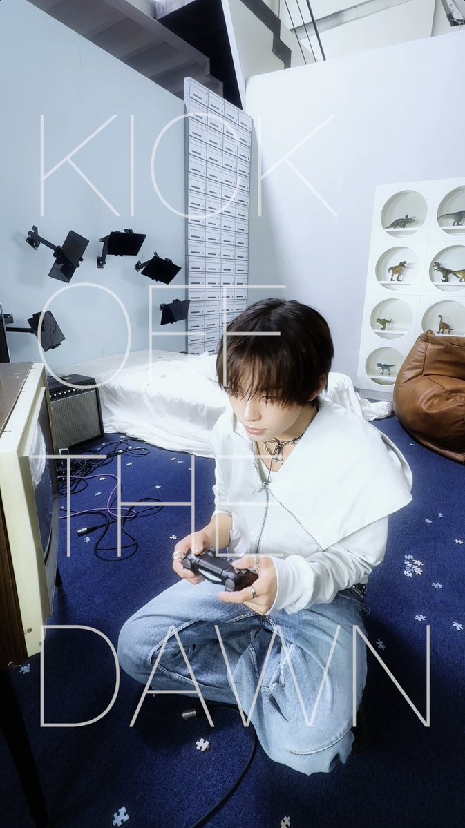 엉망진창 어질어질 하루 종일 진짜 이상해 A total mess, dizzy all day, everything feels so strange. KickFlip The 5th Mini Album "KICK OFF THE WALL Pt. 1" 2026.10.06 6PM (KST) Release! Pre-save & Pre-add : #KickFlip #킥플립 #케이주 #Keiju #KICKOFFTHEWALL_Pt1