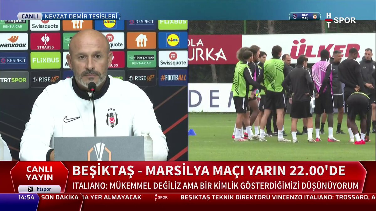 Italiano: Taraftara teşekkür ederim, onları alkışlamak istiyorum.