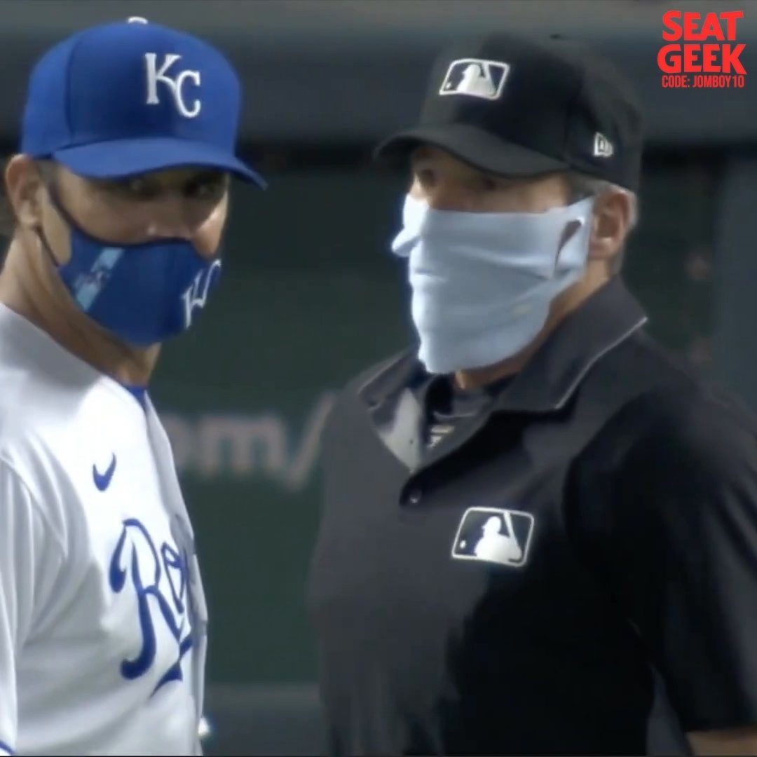 Angel Hernandez ejects three Royals after one bad call and one good call, a breakdown throwback