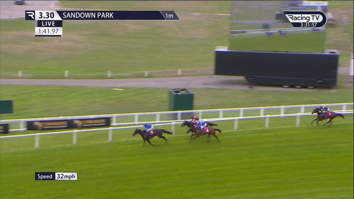 🔵 Cerro Blanco captures the Listed feature Sandown Park