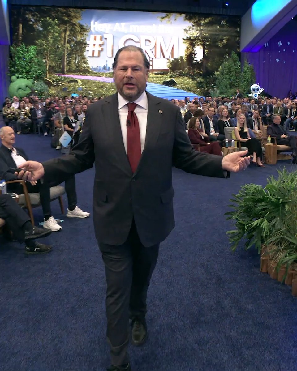 👋 Hey AI, meet the #1 CRM The Dreamforce Main Keynote with Marc Benioff in 3 minutes