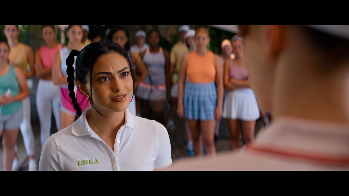 4 anos do filme Justiceiras e essa cena da Sophie Turner nunca perde a graça.