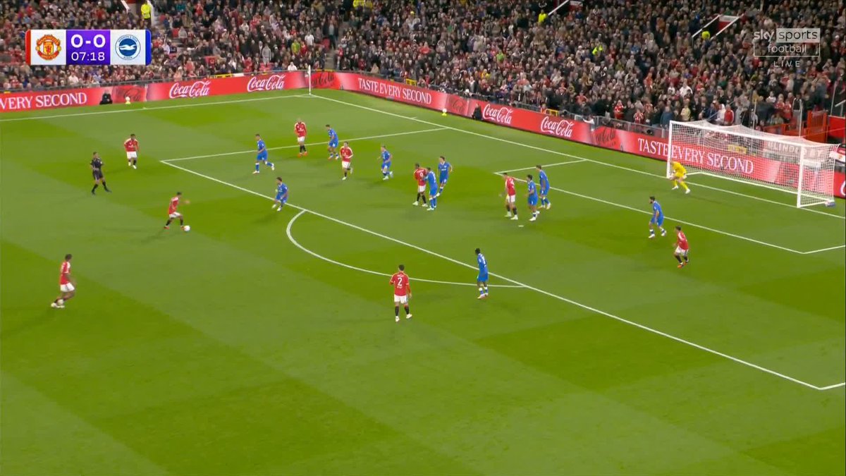 SHEA LACEY ON HIS FIRST START!!! 🔴🌟 What a hit from the 19-year-old to open the scoring for Man Utd!