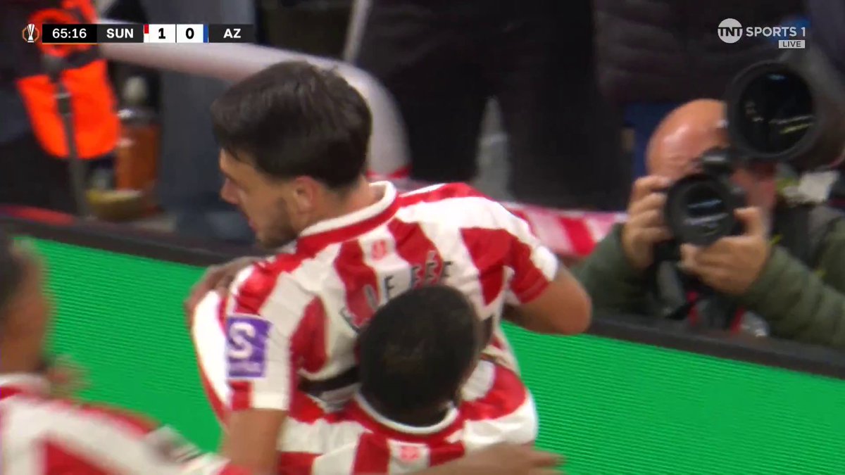 Enzo Le Fée gives Sunderland the lift off in Europe for the first time in 53 years 🤩 📺 Stream now on TNT Sports & HBO Max