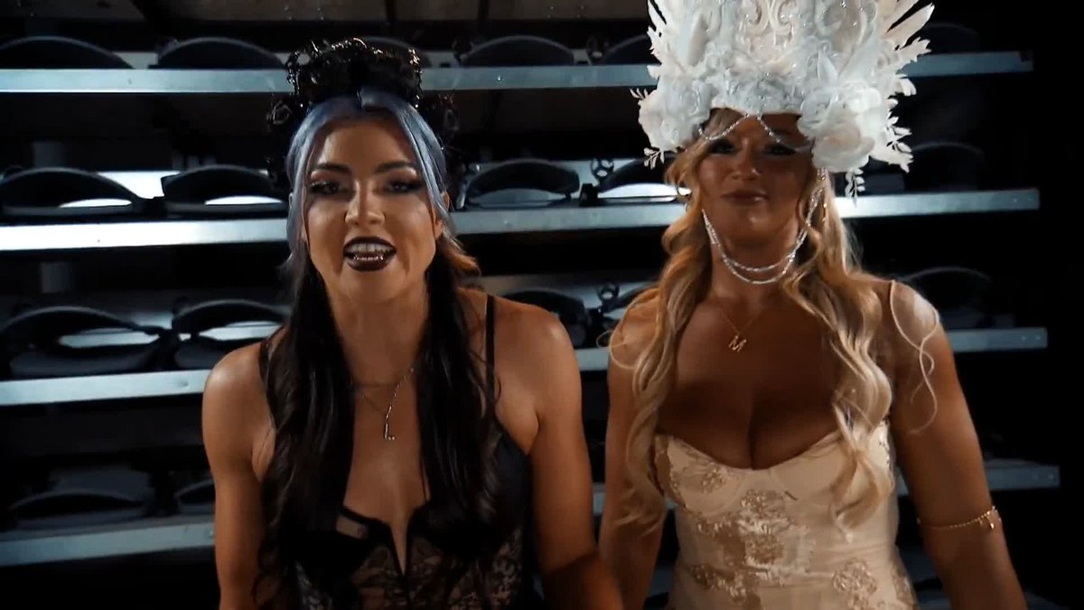 At #AEWAllOut, it's going to be a fight – a CHICAGO STREET FIGHT! The Brawling Birds and Divine Dominion will bring all of the violence as they fight for the AEW Women's World Tag Team Championship! Watch #AEWDynamite LIVE on TBS &amp; HBO Max
