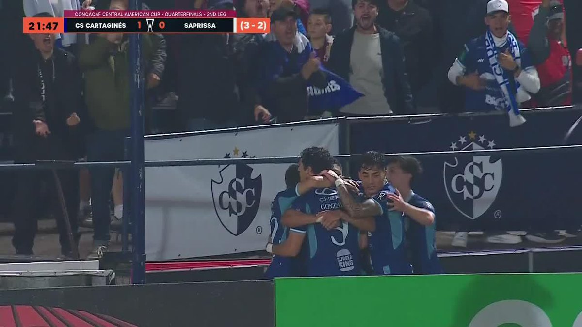 🔵🔥EL TEPA LLEGÓ DE LA NADA Y ABRE EL MARCADOR EN EL FELLO MEZA José González inició la jugada y la finalizó para poner a festejar a la hinchada brumosa.💥 ▶️Todos los juegos de la 🏆#CopaCentroamericana en el Plan Premium de #DisneyPlus