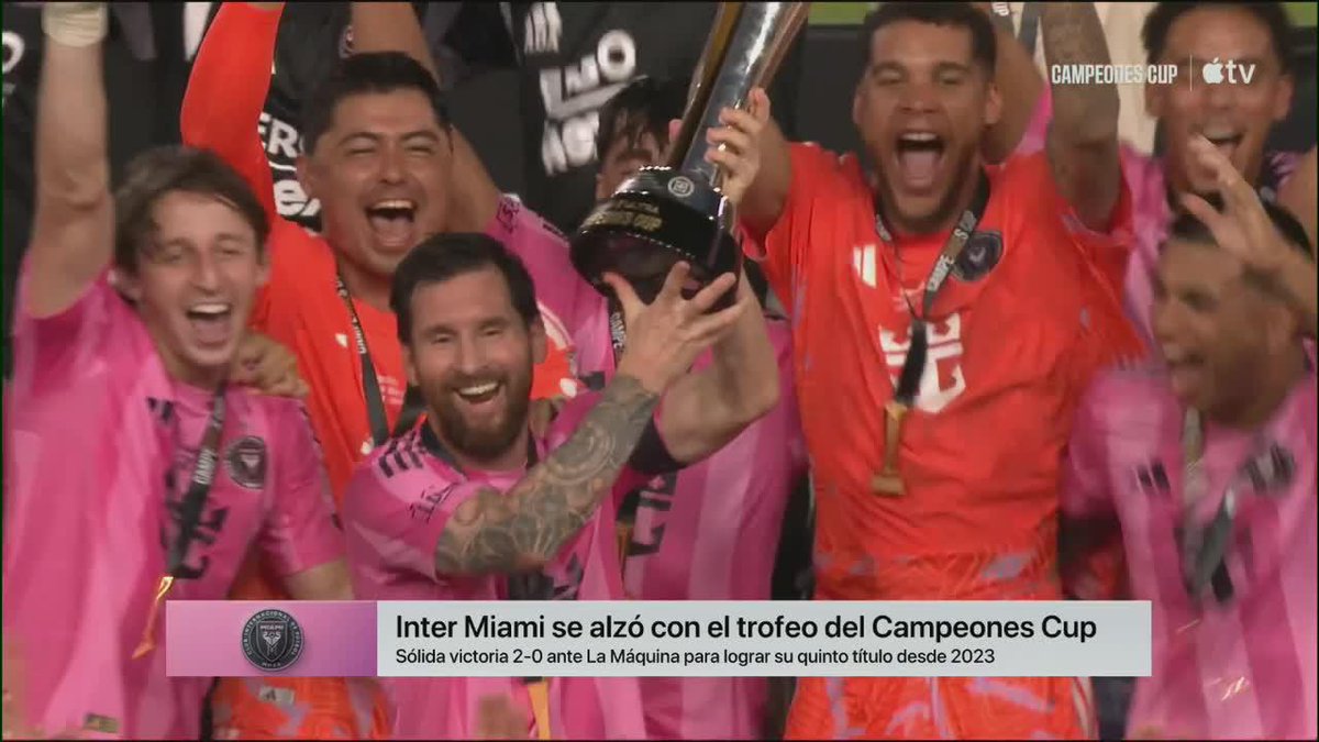 🏆 ¡UNA COPA MÁS! Leo Messi y el momento de levantar un nuevo trofeo para ser el más ganador de toda la historia. ¡Salud, Goat y todo Inter Miami! 📹 Campeones Cup on Apple